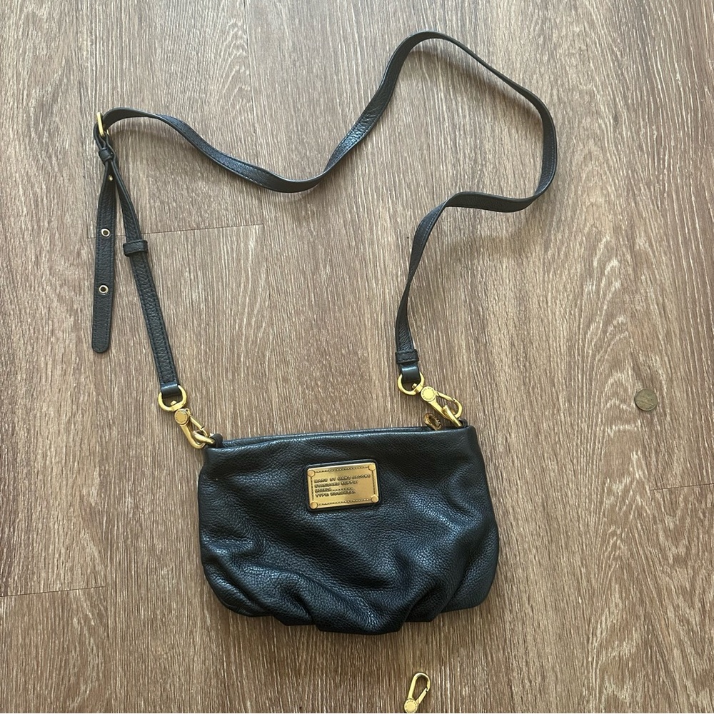 Marc Jacob’s black purse